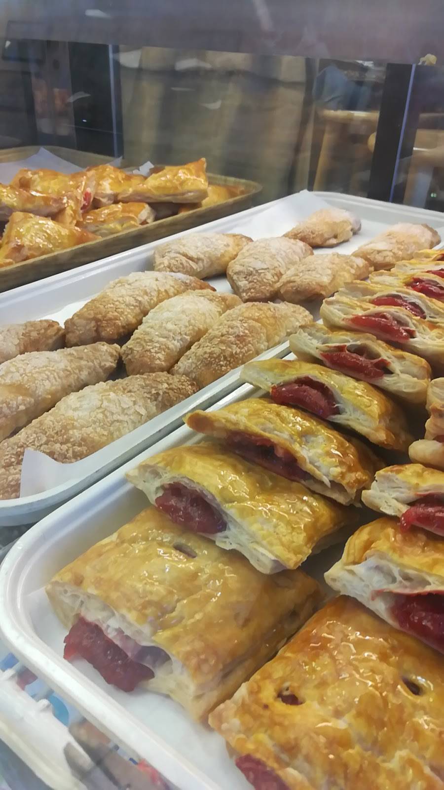 Havana Cafe Bakery | restaurant | 5624 Lee Blvd, Lehigh Acres, FL 33971, USA | 2394916953 OR +1 239-491-6953