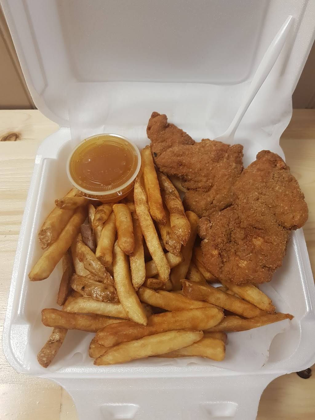 Gobles Take-out | restaurant | 855004 Gobles Rd, Princeton, ON N0J 1V0, Canada | 2262288947 OR +1 226-228-8947