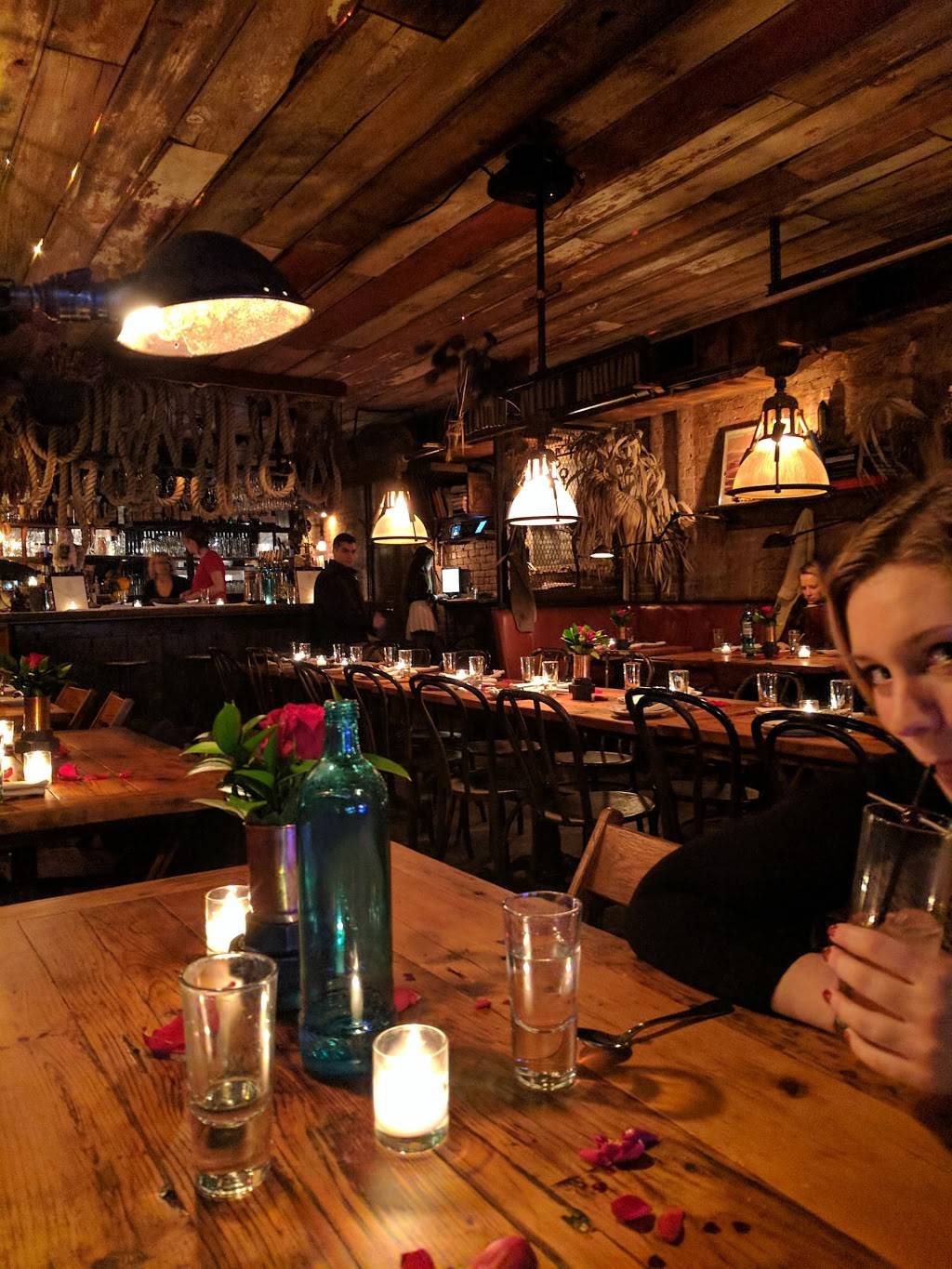 Edi & The Wolf | restaurant | 102 Avenue C, New York, NY 10009, USA | 2125981040 OR +1 212-598-1040