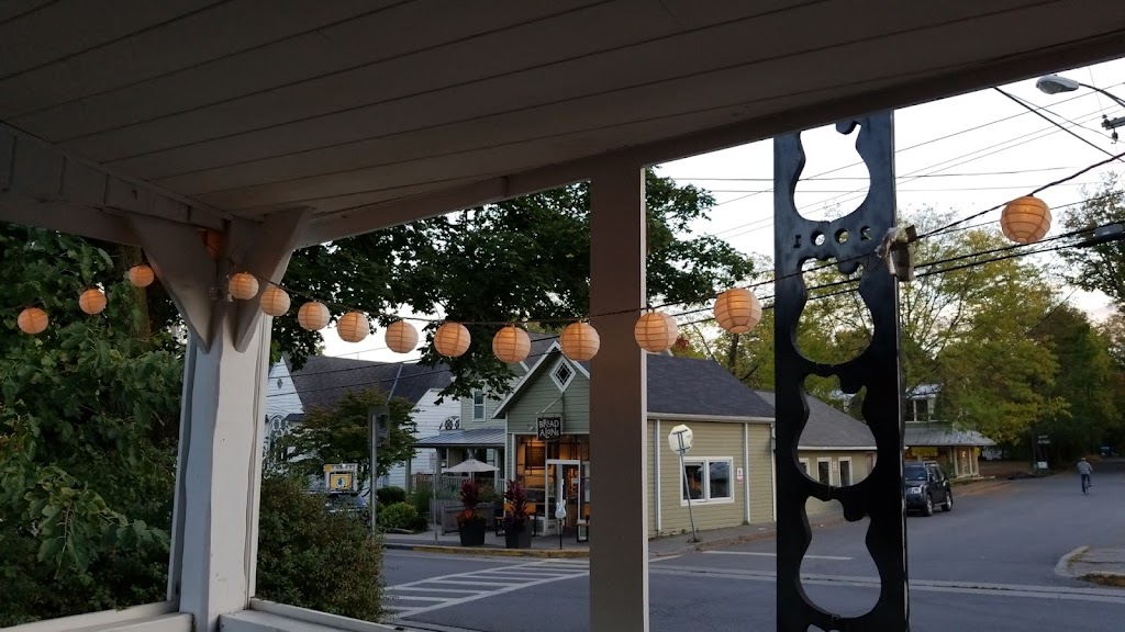 Landau Grill | restaurant | 17 Mill Hill Rd, Woodstock, NY 12498, USA | 8456798937 OR +1 845-679-8937