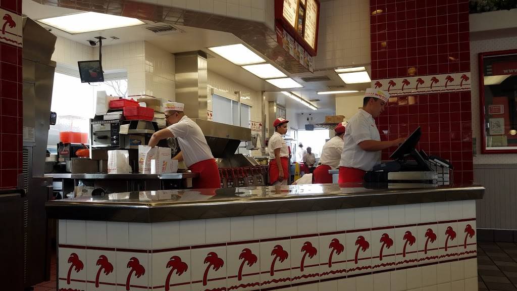 In-N-Out Burger | restaurant | 6015 Johnson Dr, Pleasanton, CA 94588, USA | 8007861000 OR +1 800-786-1000