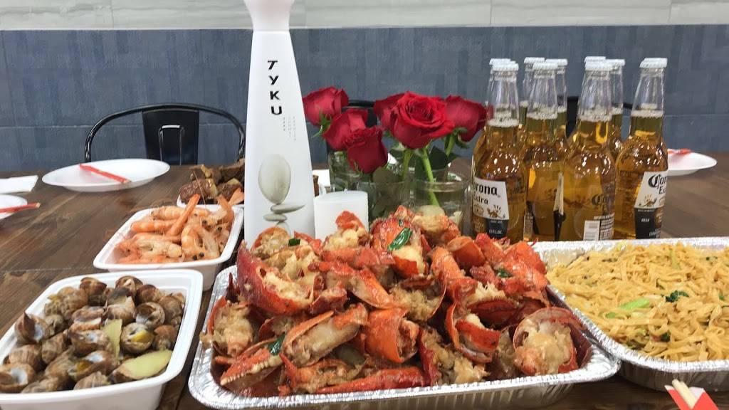 Feng Yi Chinese Restaurant | restaurant | 150 Ronkonkoma Ave, Ronkonkoma, NY 11779, USA | 6317388505 OR +1 631-738-8505