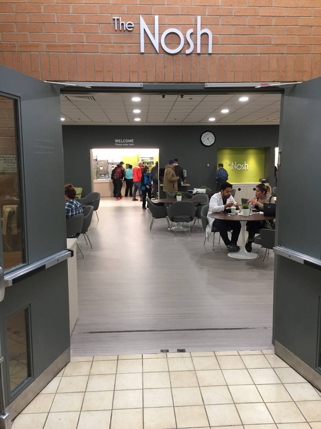 The Nosh | restaurant | 3560 Bathurst St, North York, ON M6A 2E1, Canada | 4167852500 OR +1 416-785-2500