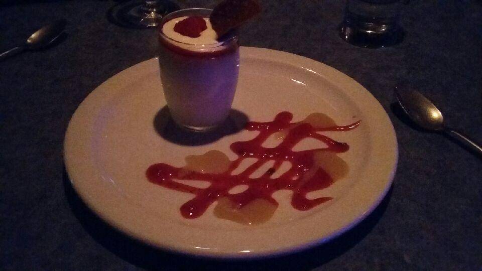 Resto Bistro Le Parissi | restaurant | 44 Rue Principale, Chénéville, QC J0V 1E0, Canada | 8194281200 OR +1 819-428-1200