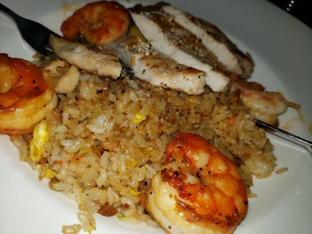 Ra Sushi Bar Restaurant | restaurant | 2401 Park Ave, Tustin, CA 92782, USA | 7145661700 OR +1 714-566-1700