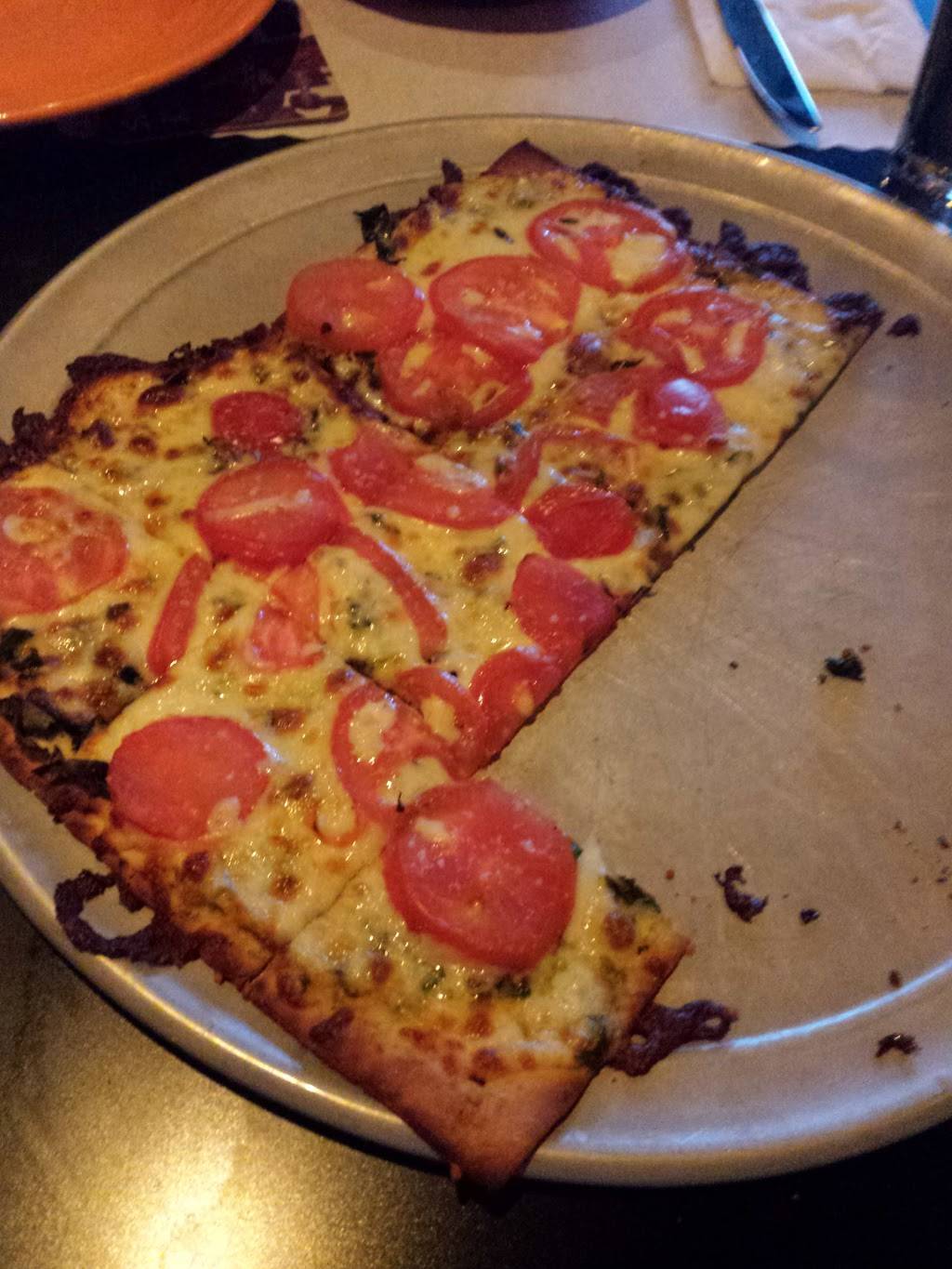 Some Guys | restaurant | 6235 Allisonville Rd, Indianapolis, IN 46220, USA | 3172571364 OR +1 317-257-1364