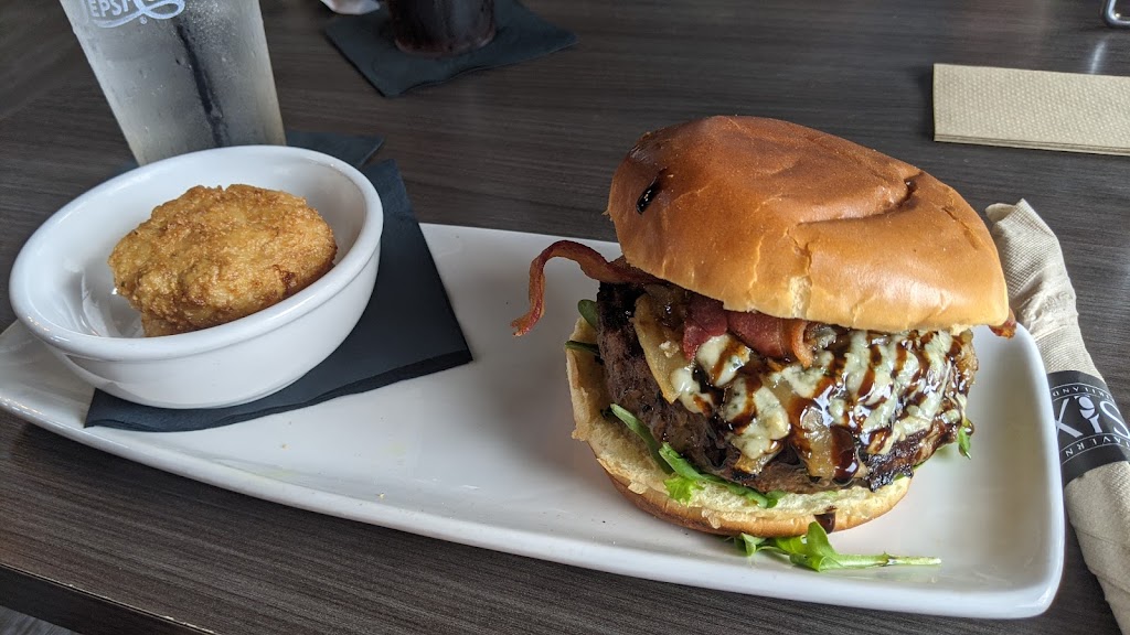 Tavern Six | restaurant | 7592 Euclid Chardon Rd, Kirtland, OH 44094, USA | 4402561100 OR +1 440-256-1100