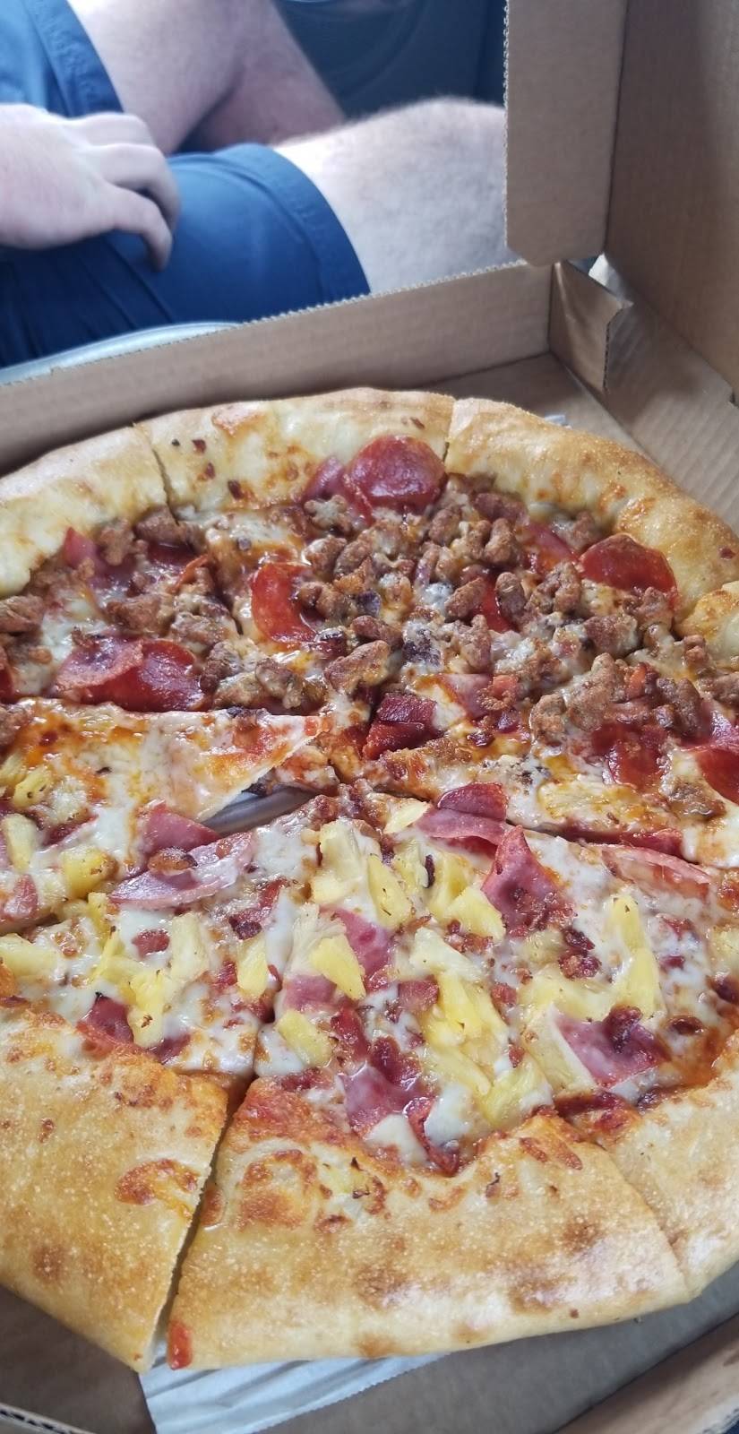 Pizza Hut | meal takeaway | 324 Frey St Sycamore Square S/C, Ashland City, TN 37015, USA | 6157925588 OR +1 615-792-5588