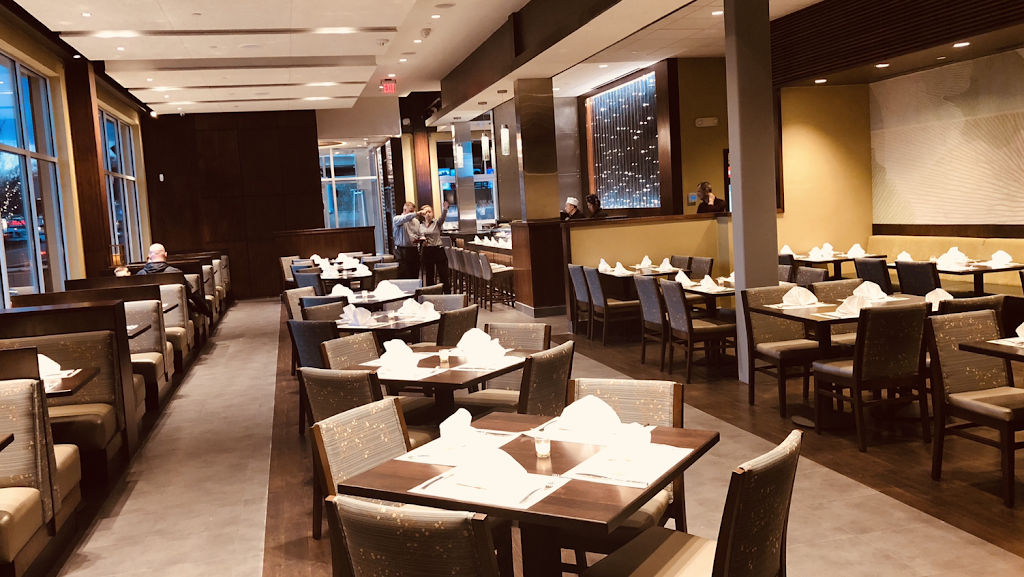 Feng Shui Restaurant & Lounge | restaurant | 2200 District Ave, Burlington, MA 01803, USA | 7813650918 OR +1 781-365-0918