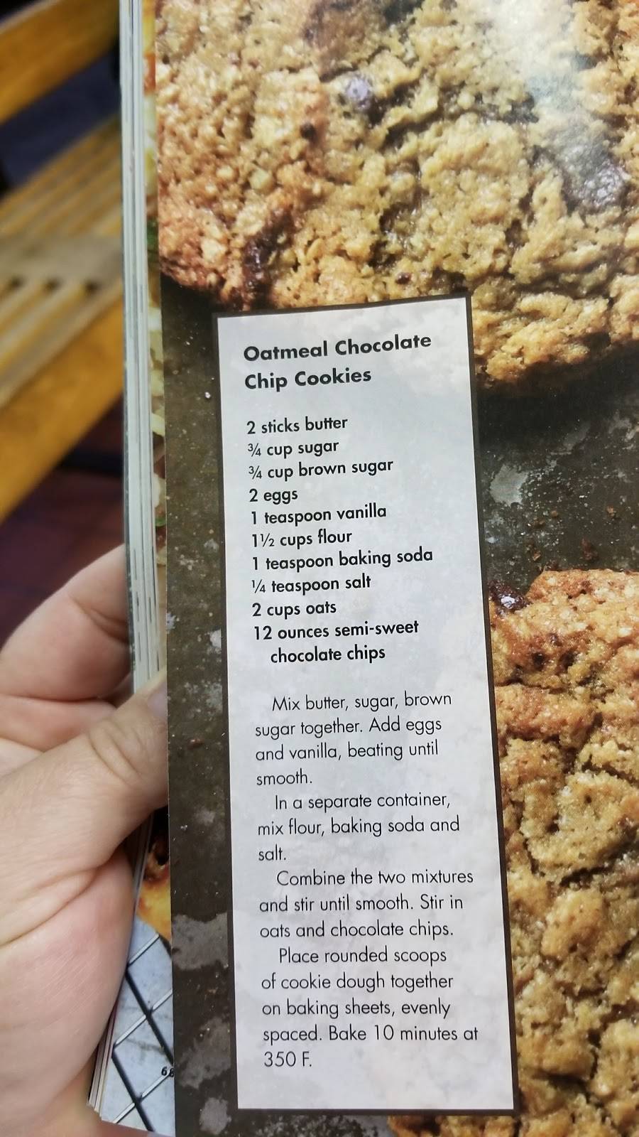 Hungry Howies Pizza | meal delivery | 8257 Normandy Blvd #8, Jacksonville, FL 32221, USA | 9047815656 OR +1 904-781-5656