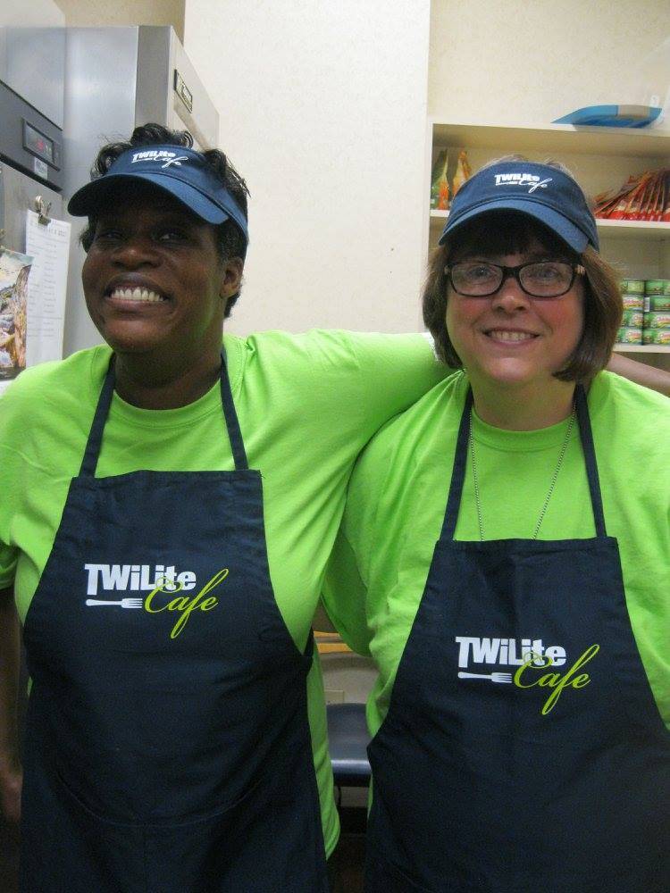 TWiLite Cafe | restaurant | 218 Cleveland Ave SW, Canton, OH 44702, USA | 3304384596 OR +1 330-438-4596