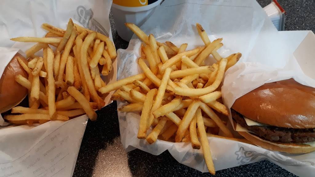 Hardees | restaurant | 1520 Buford Hwy NE, Buford, GA 30518, USA | 7709456397 OR +1 770-945-6397