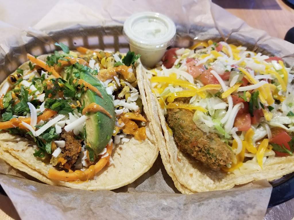 Torchys Tacos | restaurant | 4747 Research Forest Dr #475, The Woodlands, TX 77381, USA | 2814658918 OR +1 281-465-8918