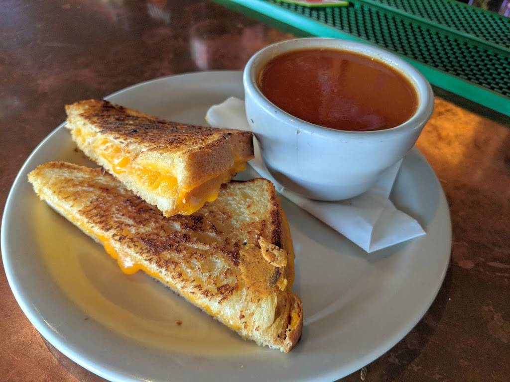 Blue 42 Sports Bar & Grill | restaurant | 148 N 20th Ave, Cornelius, OR 97113, USA | 5033594822 OR +1 503-359-4822