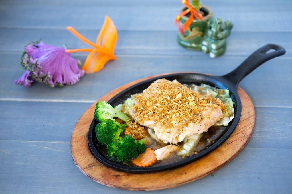 Thai-Am Restaurant | restaurant | 6040 4th St N, St. Petersburg, FL 33703, USA | 7275227813 OR +1 727-522-7813