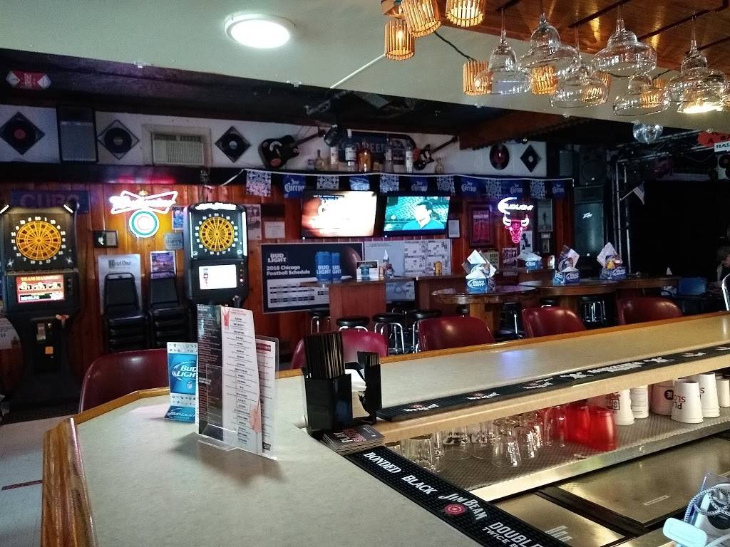 Rock-A-Bago Hall & Mama Cs Pizza | meal takeaway | 4303 W State St, Rockford, IL 61102, USA | 8159775519 OR +1 815-977-5519