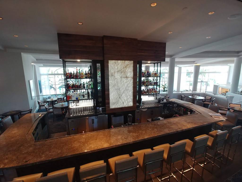 Halfway House At Admirals Cove | restaurant | 153 Admirals Cove Blvd, Jupiter, FL 33458, USA | 5617455928 OR +1 561-745-5928