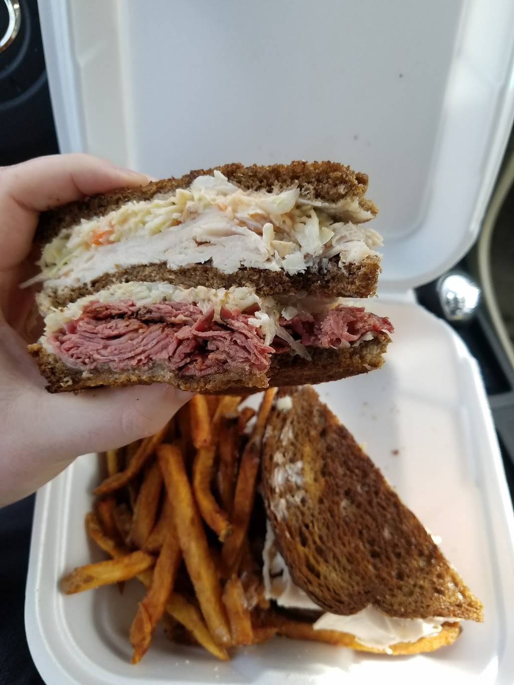 Wilton House of Pizza | restaurant | 28 Forest Rd, Wilton, NH 03086, USA | 6036542020 OR +1 603-654-2020