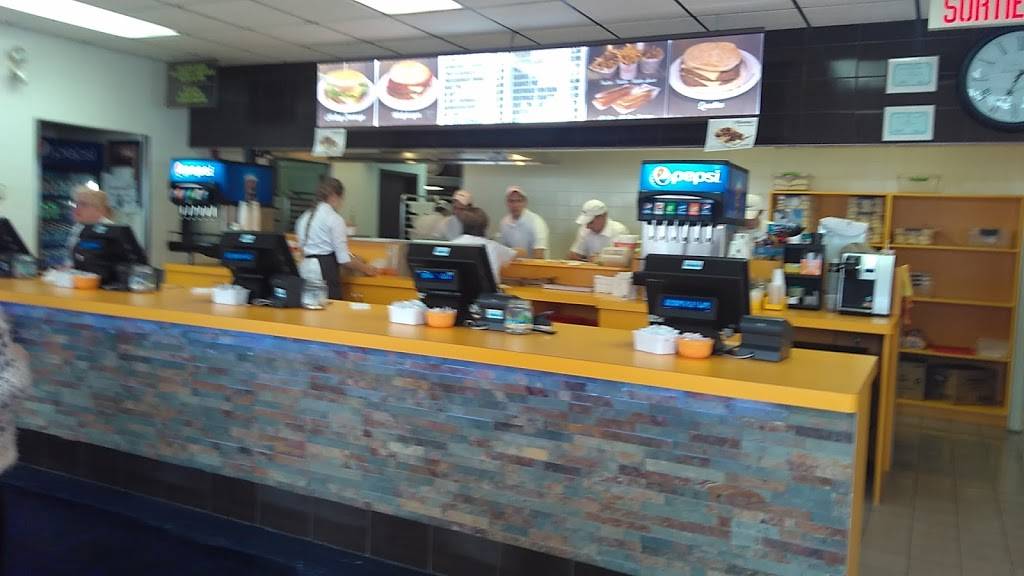 Dic Anns | restaurant | 1417 Chemin Gascon, Terrebonne, QC J6X 2Z7, Canada | 8663422667 OR +1 866-342-2667