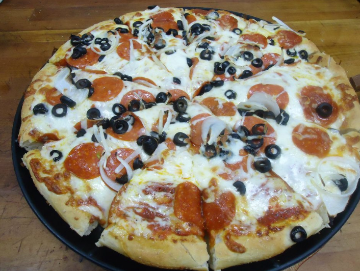 Nicks Pizza II | restaurant | 21510 Bear Valley Rd Unit L1-1, Apple Valley, CA 92308, USA | 7602403532 OR +1 760-240-3532