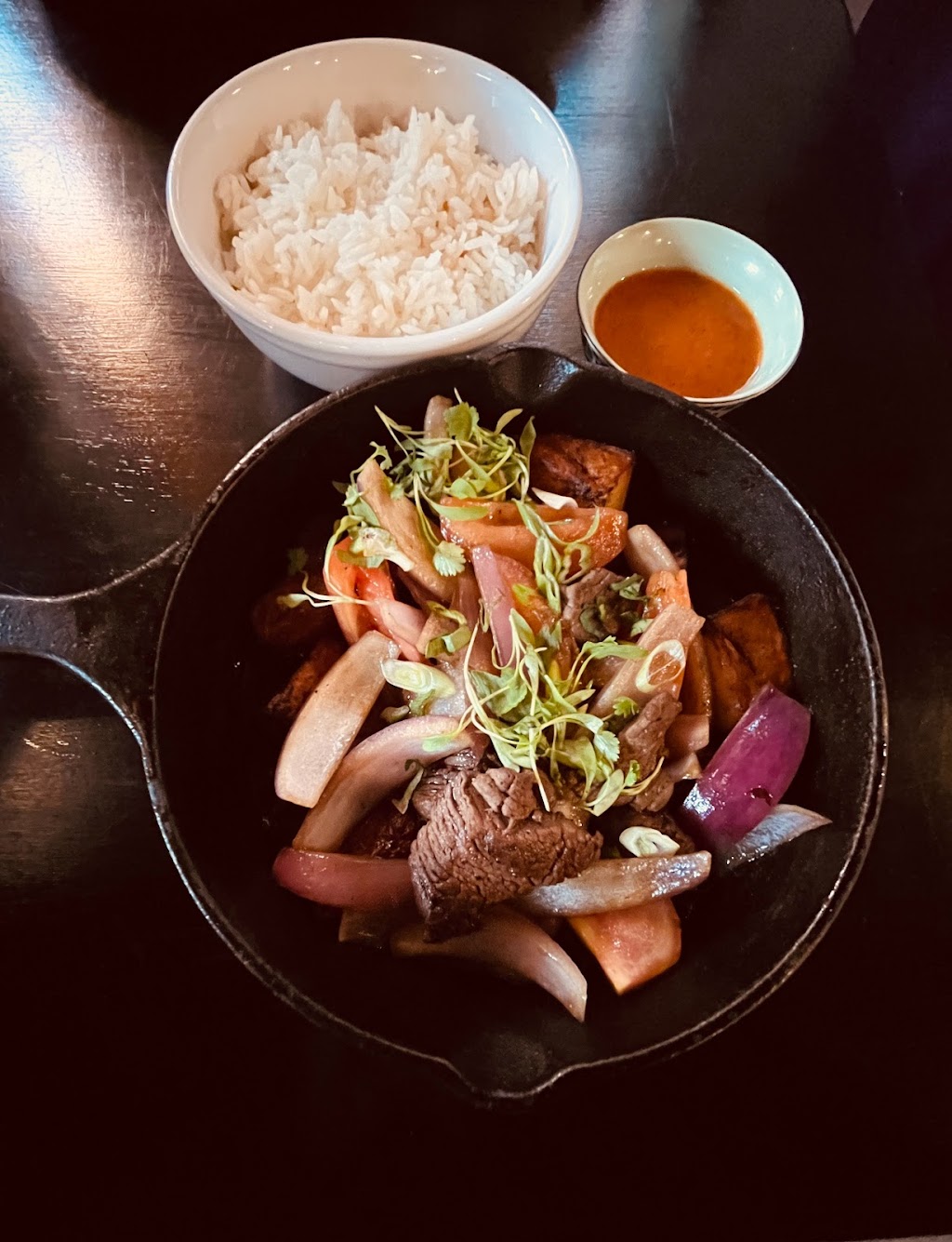 Limo Peruvian Eatery | restaurant | 1008 Fatherland St, Nashville, TN 37206, USA | 6156213104 OR +1 615-621-3104