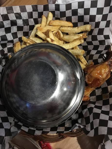 Hacks Taps & Grill | restaurant | 101 Hazelglen Dr #1, Kitchener, ON N2M 5A2, Canada | 5197442839 OR +1 519-744-2839