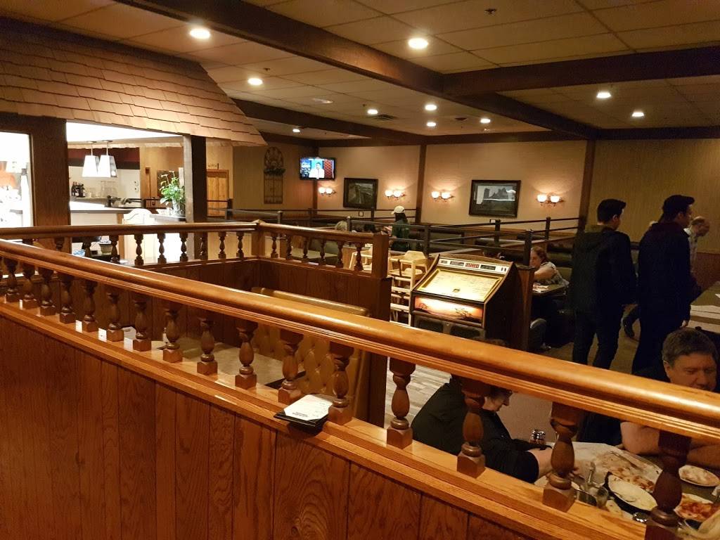 Detellos Pizza & Pasta | restaurant | 6207 Dell Rd, Eden Prairie, MN 55346, USA | 9529340333 OR +1 952-934-0333