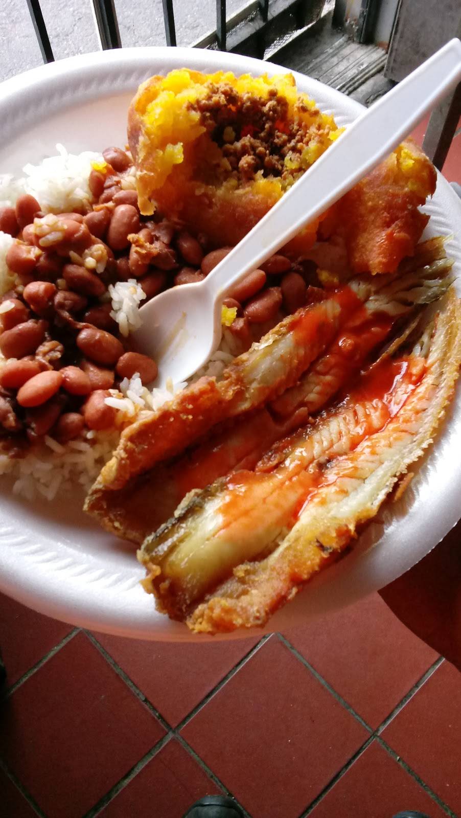 China Mountain | restaurant | 14959 St Clair Ave, Cleveland, OH 44110, USA | 2164519222 OR +1 216-451-9222