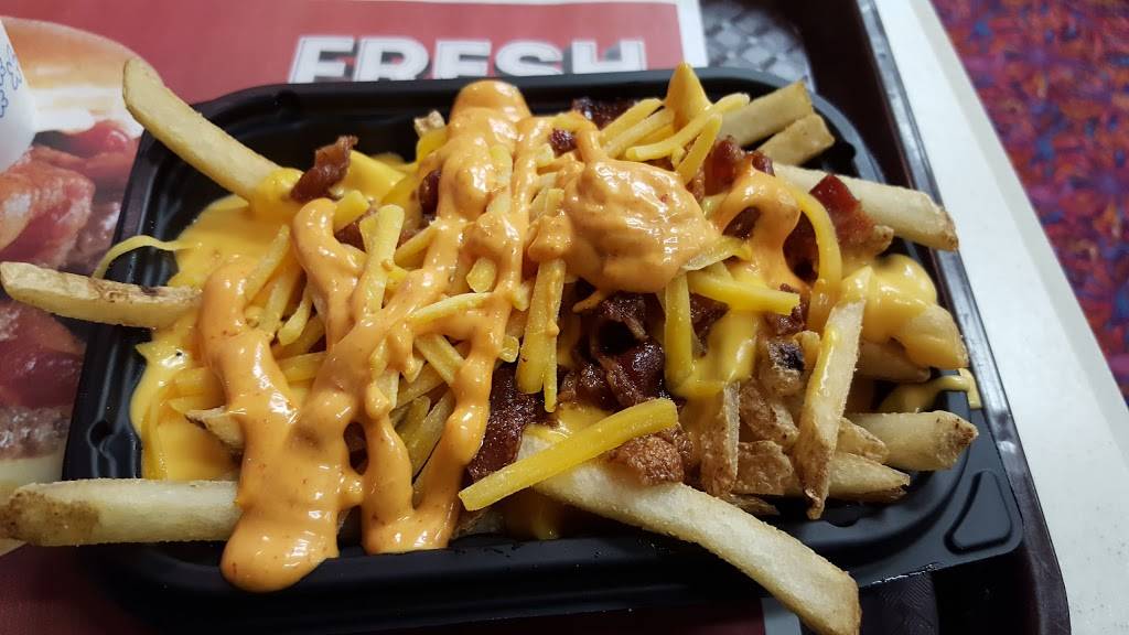 Wendys | restaurant | 3220 N Anthony Blvd, Fort Wayne, IN 46805, USA | 2604831210 OR +1 260-483-1210