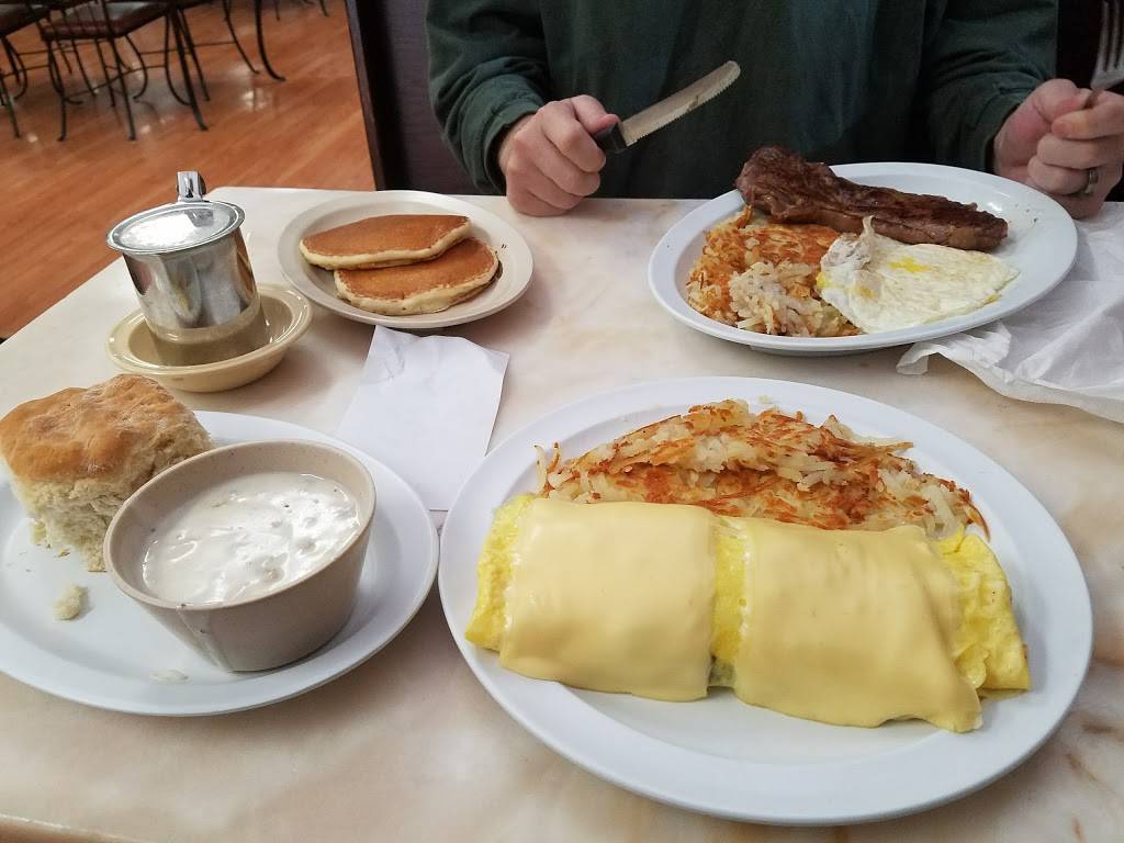 Ricks Iron Skillet | restaurant | 1131 S School Ave, Fayetteville, AR 72701, USA | 4794422200 OR +1 479-442-2200