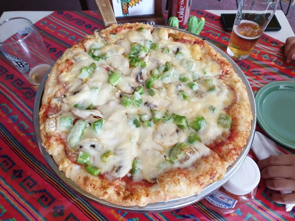 El Taco De Oro | restaurant | 303 St Patrick St, Ottawa, ON K1N 5K4, Canada | 6132414444 OR +1 613-241-4444