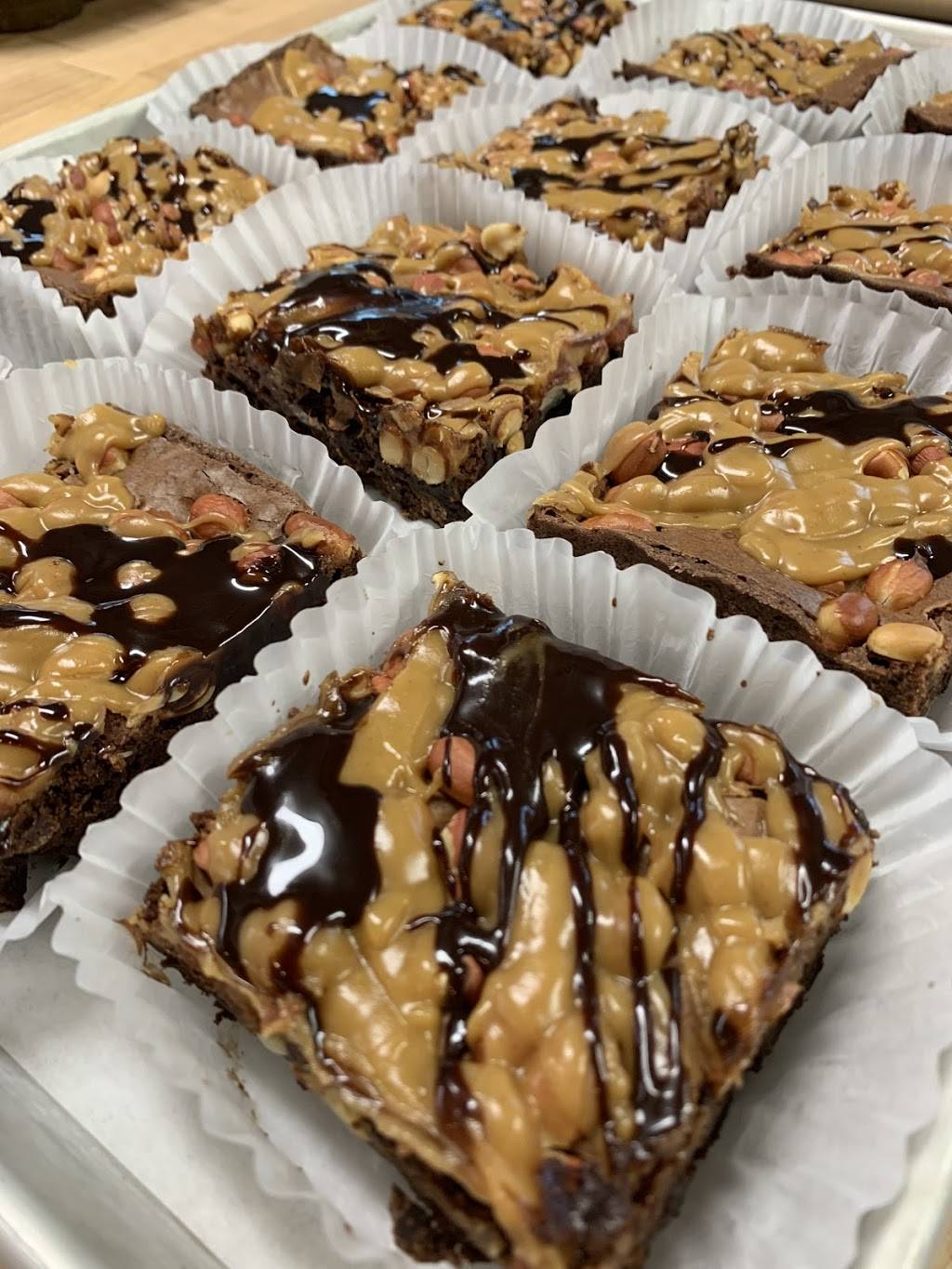 Bittersweet Bakery & Cafe | bakery | 470 Greenfield Rd, Deerfield, MA 01342, USA | 4132235496 OR +1 413-223-5496