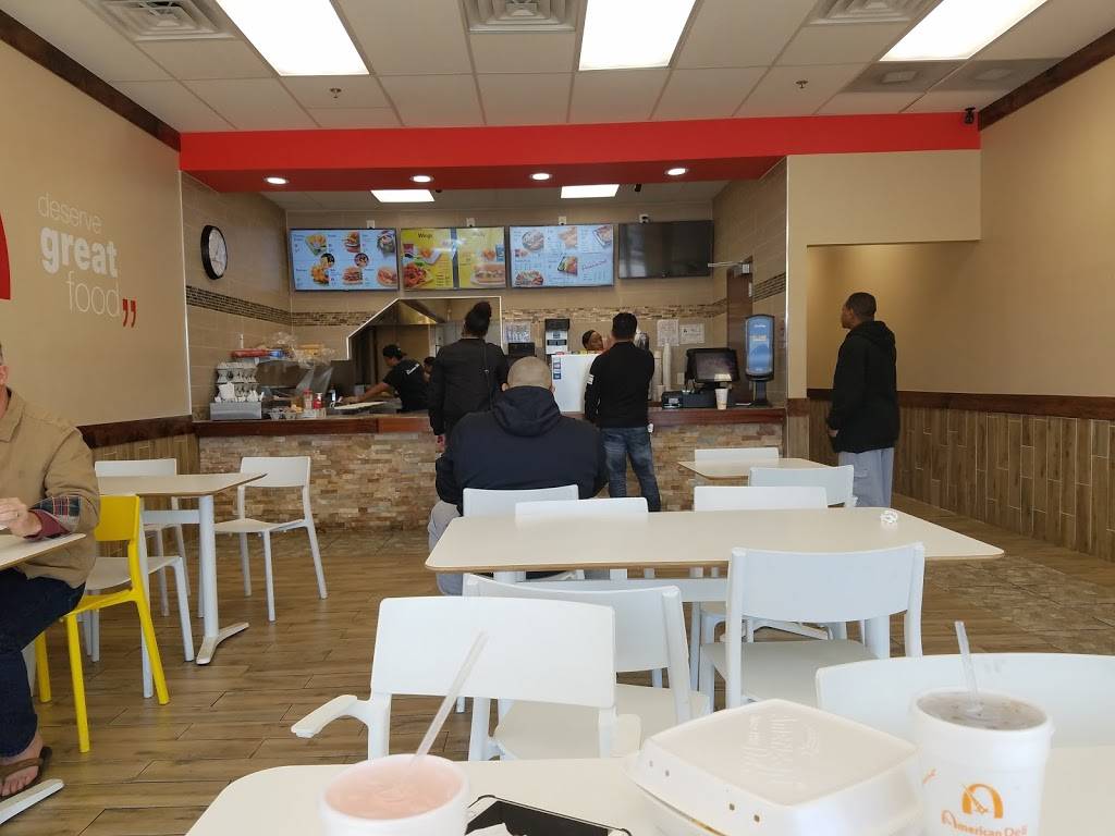 American Deli | restaurant | 7309 E Independence Blvd #25, Charlotte, NC 28227, USA | 7045376722 OR +1 704-537-6722