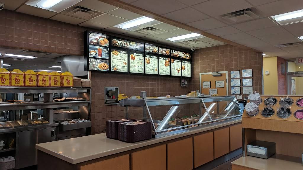 Bojangles Famous Chicken n Biscuits | restaurant | 2517 US-76, Marion, SC 29571, USA | 8432895132 OR +1 843-289-5132