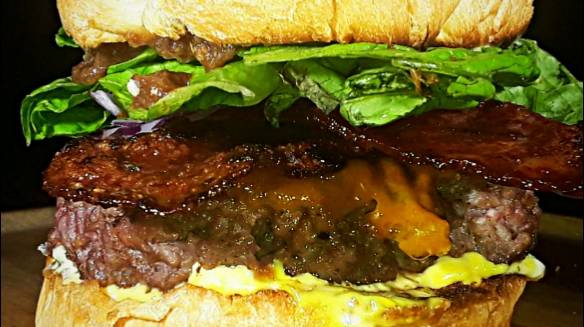 Twizted Burger Company | restaurant | 249 W Dundee Rd, Buffalo Grove, IL 60089, USA | 8476686316 OR +1 847-668-6316