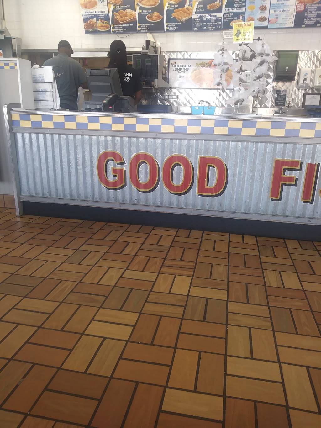 Long John Silvers | restaurant | 2621 S Westmoreland Rd, Dallas, TX 75211, USA | 2144314668 OR +1 214-431-4668