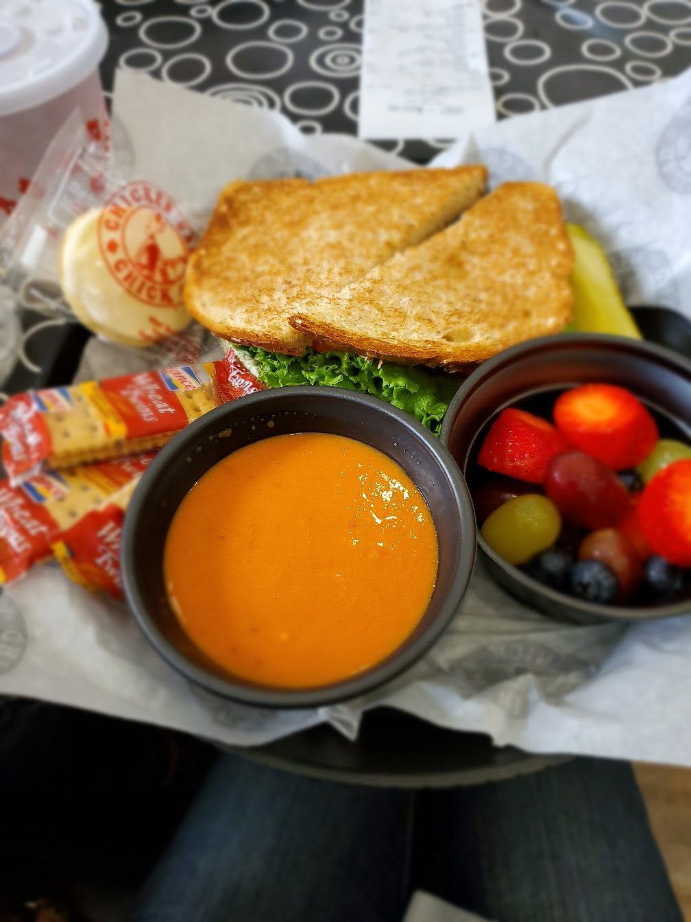 Chicken Salad Chick | restaurant | 1191 Lamy Ln #7, Monroe, LA 71201, USA | 3184506446 OR +1 318-450-6446