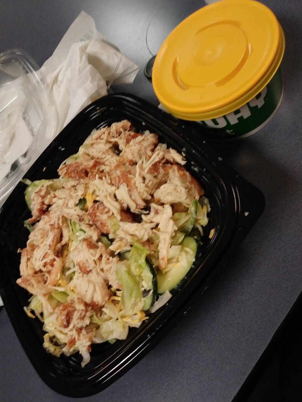 Subway Restaurants | restaurant | 628 Parker Rd F, Fairfield, CA 94533, USA | 7074373762 OR +1 707-437-3762