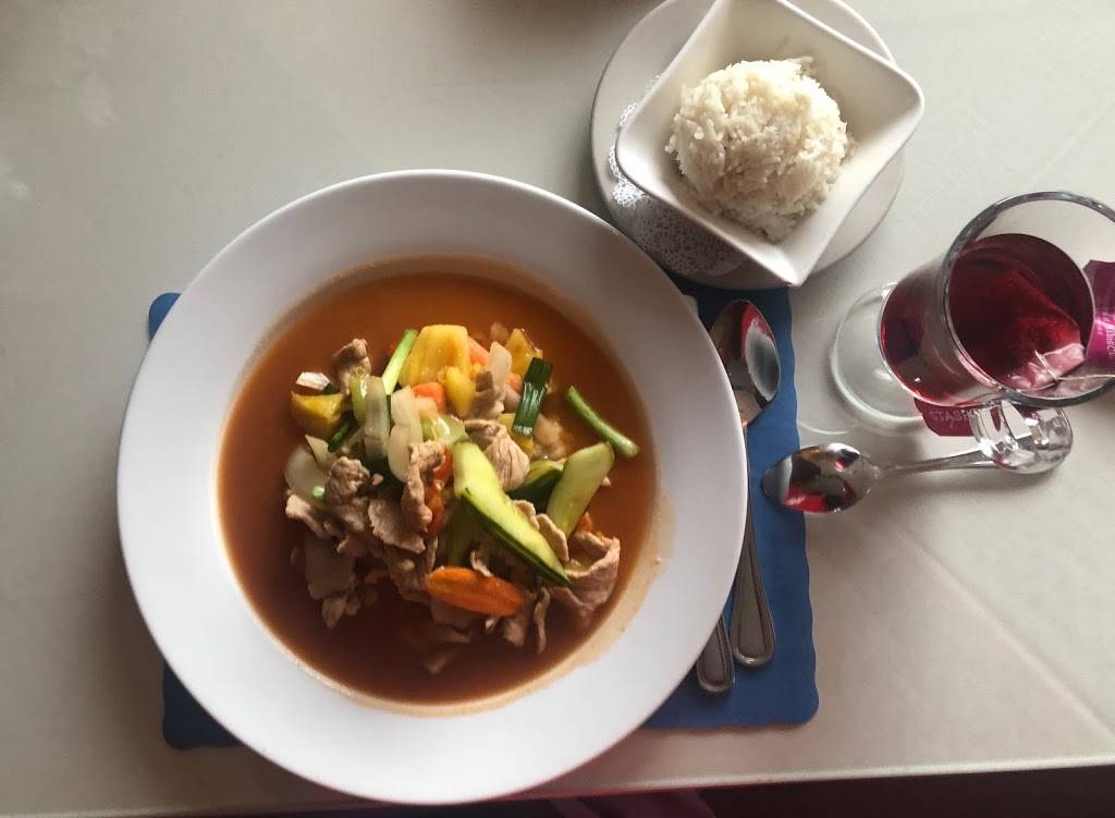 Thai Basil Restaurant | restaurant | 4940 Main St, Manchester Center, VT 05255, USA | 8027688433 OR +1 802-768-8433