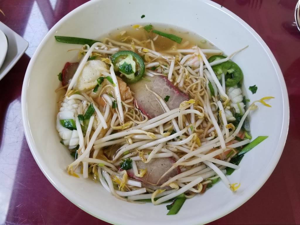 Four Guys Pho | restaurant | 505 FL-436, Casselberry, FL 32707, USA | 4077556670 OR +1 407-755-6670