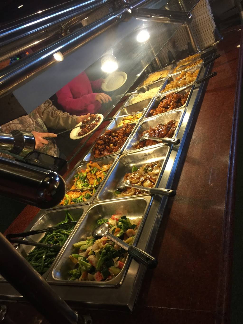 Dragon Buffet | restaurant | 165 University Plaza Dr, Martin, TN 38237, USA | 7315878882 OR +1 731-587-8882
