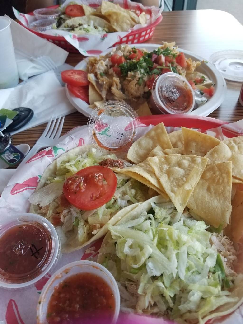 Yolandas Tacos | restaurant | 204 Wilcox St, Castle Rock, CO 80104, USA | 3036639300 OR +1 303-663-9300