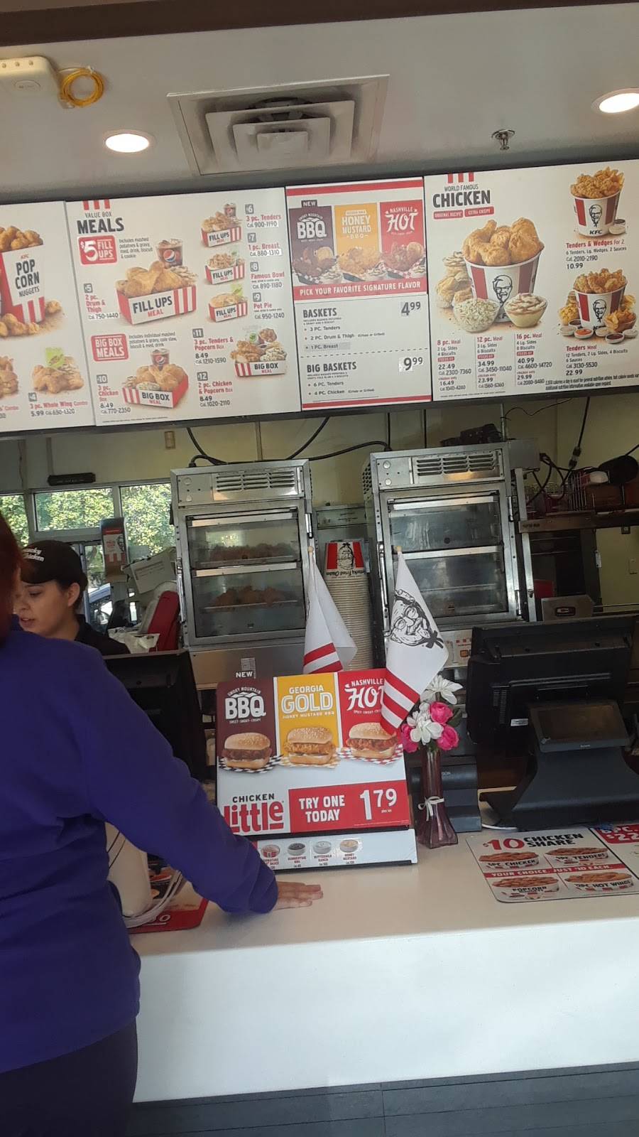 KFC | restaurant | 645 E Redlands Blvd, Redlands, CA 92373, USA | 9097925972 OR +1 909-792-5972