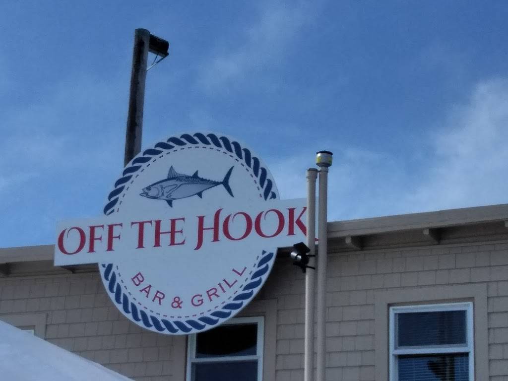 Off the Hook Bar & Grill | restaurant | 56 Goulart Memorial Dr, Fairhaven, MA 02719, USA | 5089930021 OR +1 508-993-0021