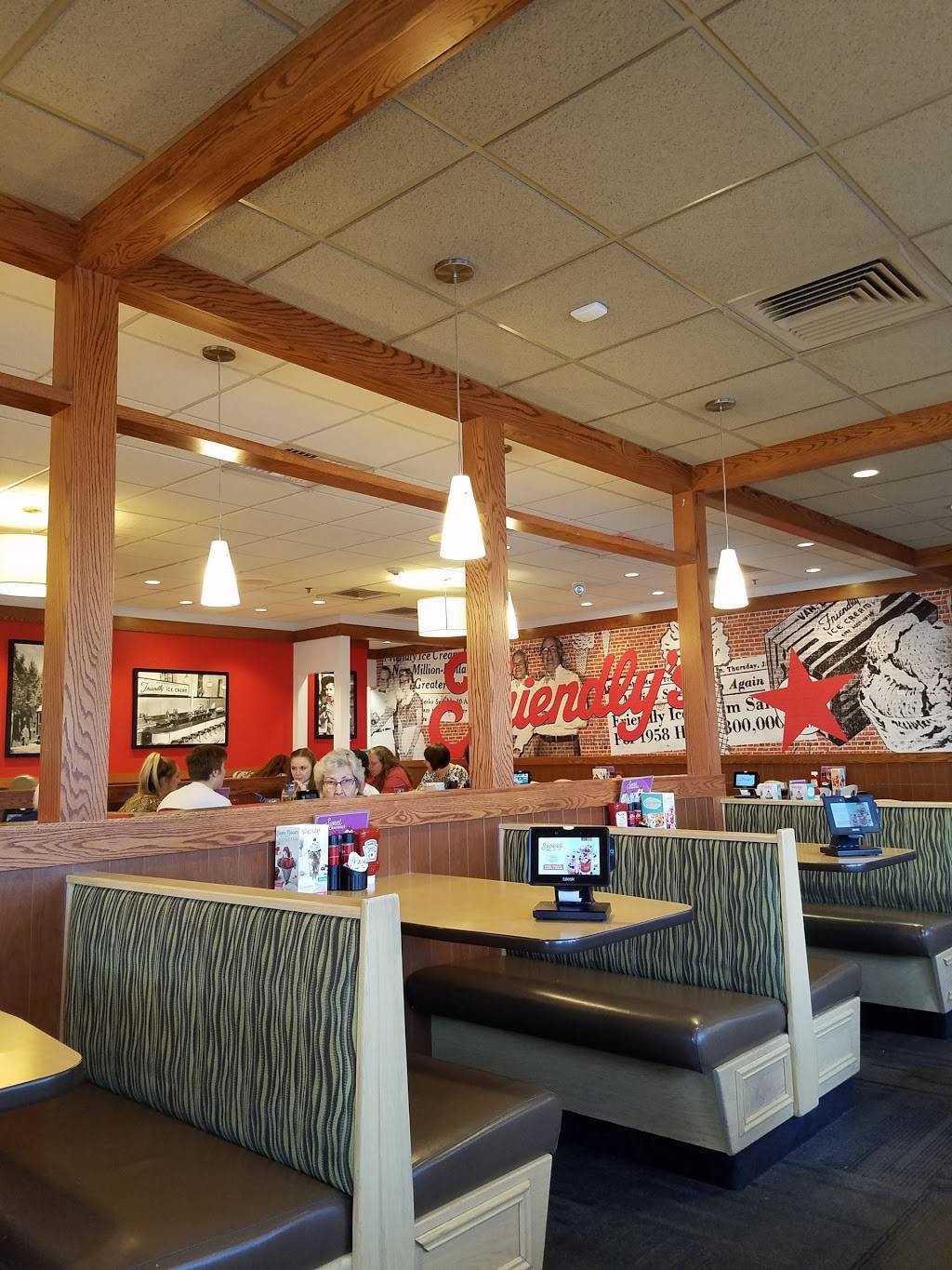 Friendlys | restaurant | 147 Loudon Rd, Concord, NH 03301, USA | 6032239784 OR +1 603-223-9784
