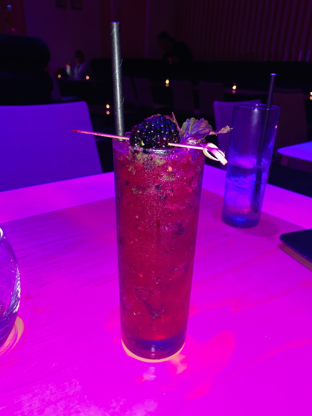 1 Degree UP | night club | 30-07 Newtown Ave, Astoria, NY 11102, USA | 7186660009 OR +1 718-666-0009