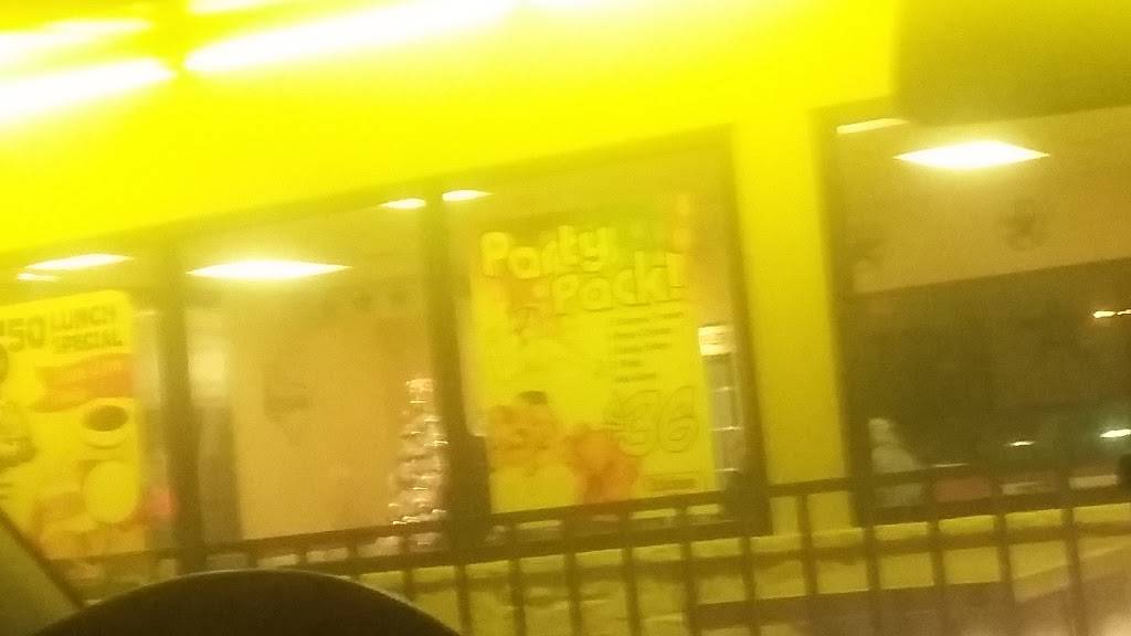 Chicken Express-Azle | restaurant | 529 N Stewart St, Azle, TX 76020, USA | 8174440444 OR +1 817-444-0444