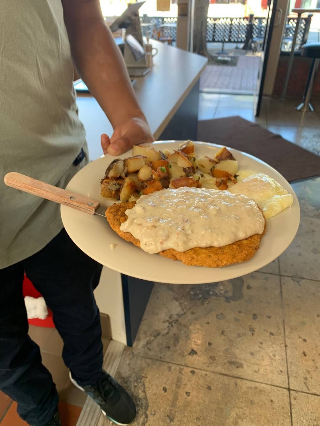 JJ’s Diner | restaurant | 413 State St, Santa Barbara, CA 93101, USA | 8057708066 OR +1 805-770-8066