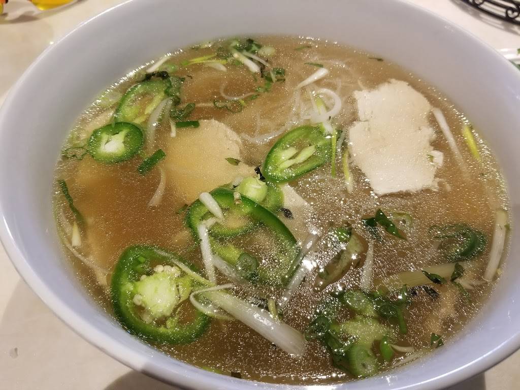 Cam Ranh Bay Pho & Grill | restaurant | 2646 University Blvd W, Wheaton, MD 20902, USA | 3019331886 OR +1 301-933-1886