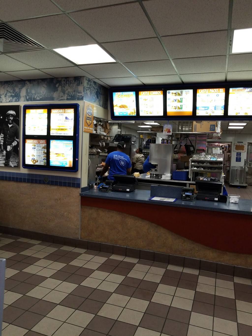 White Castle | restaurant | 7912 S Pulaski Rd, Chicago, IL 60652, USA | 7735851296 OR +1 773-585-1296